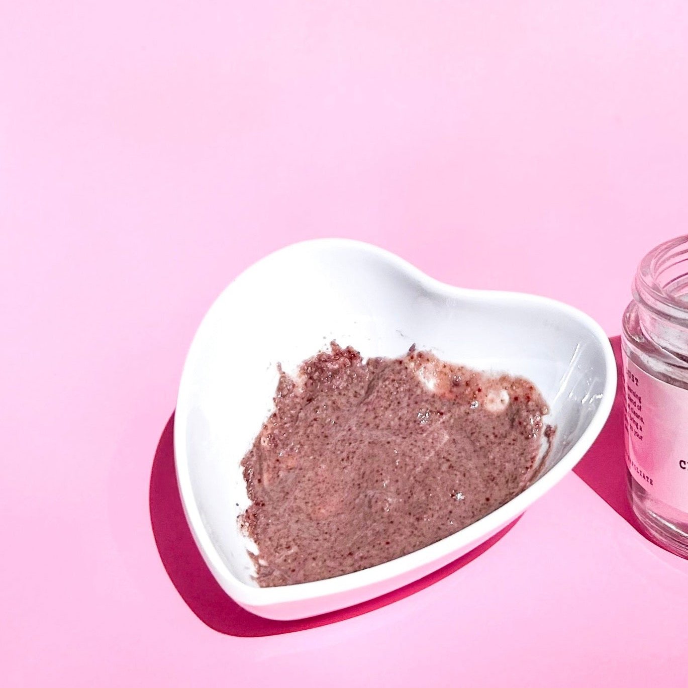 Refreshing face mask.Beet, Rosehip, Pineapple, Beet. The spa in your home.