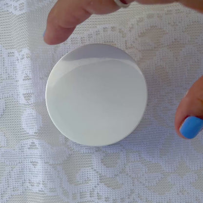 Refreshing face mask.Beet, Rosehip, Pineapple, Beet. The spa in your home.